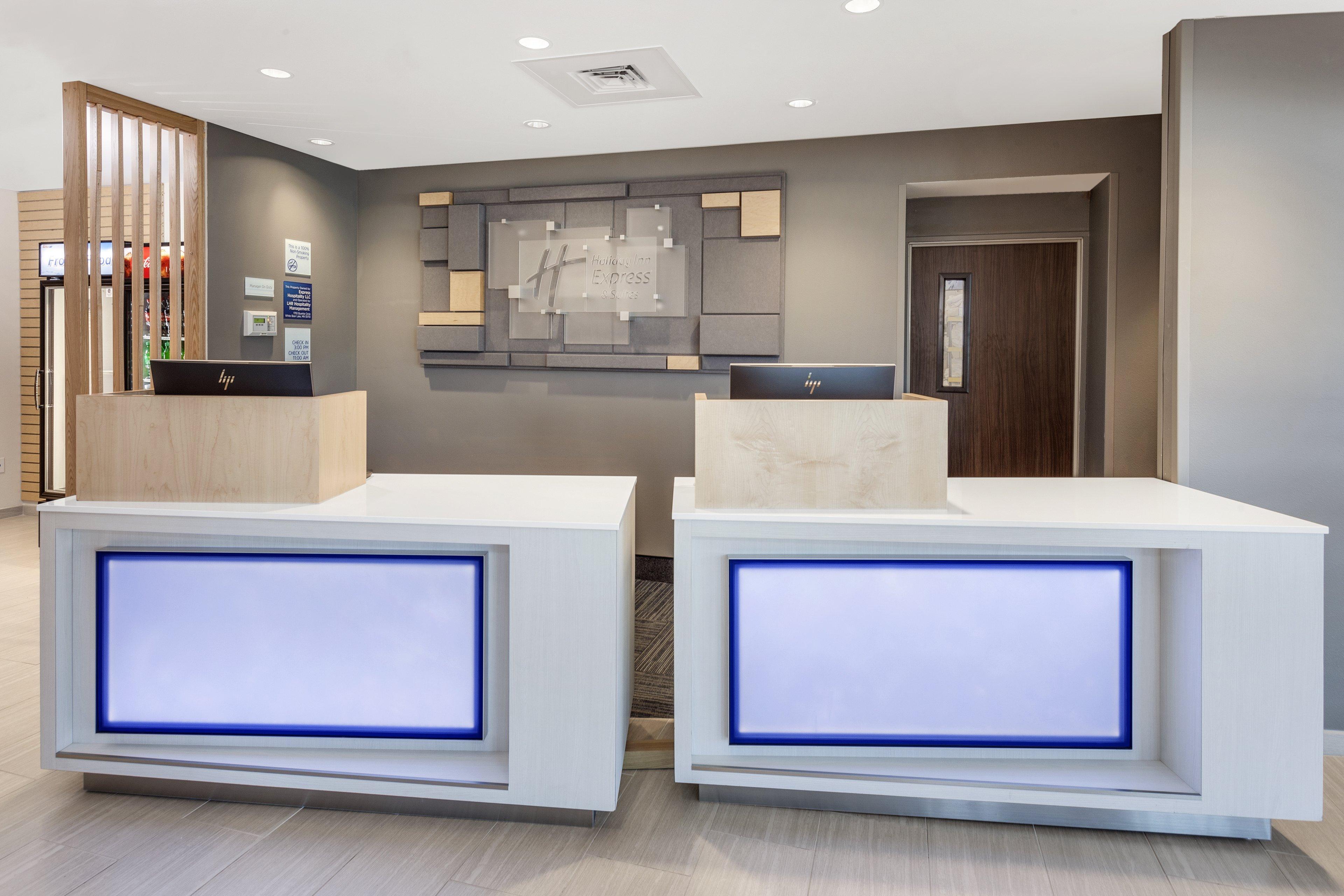 Holiday Inn Express & Suites - Hudson I-94 By Ihg Екстер'єр фото