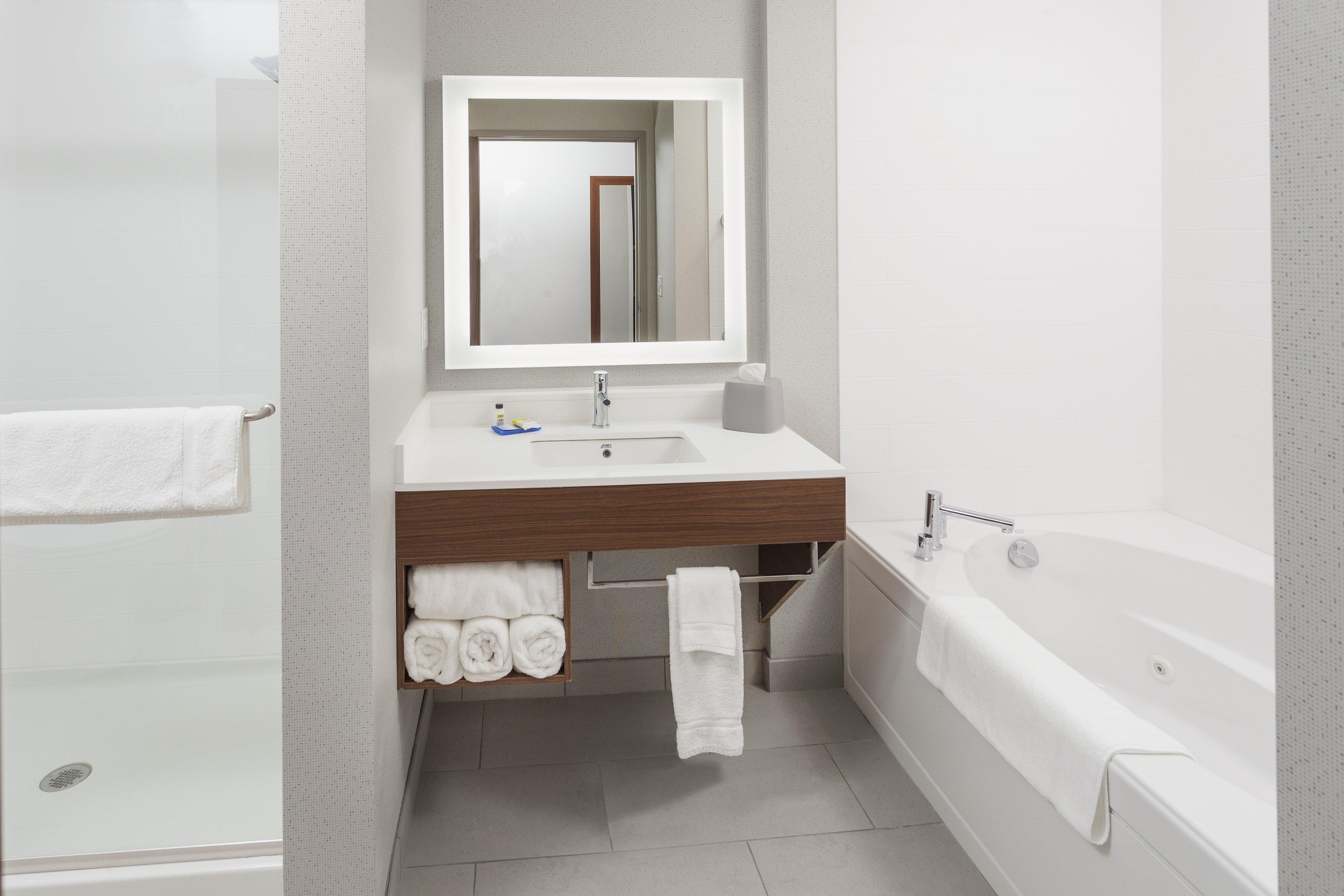 Holiday Inn Express & Suites - Hudson I-94 By Ihg Екстер'єр фото