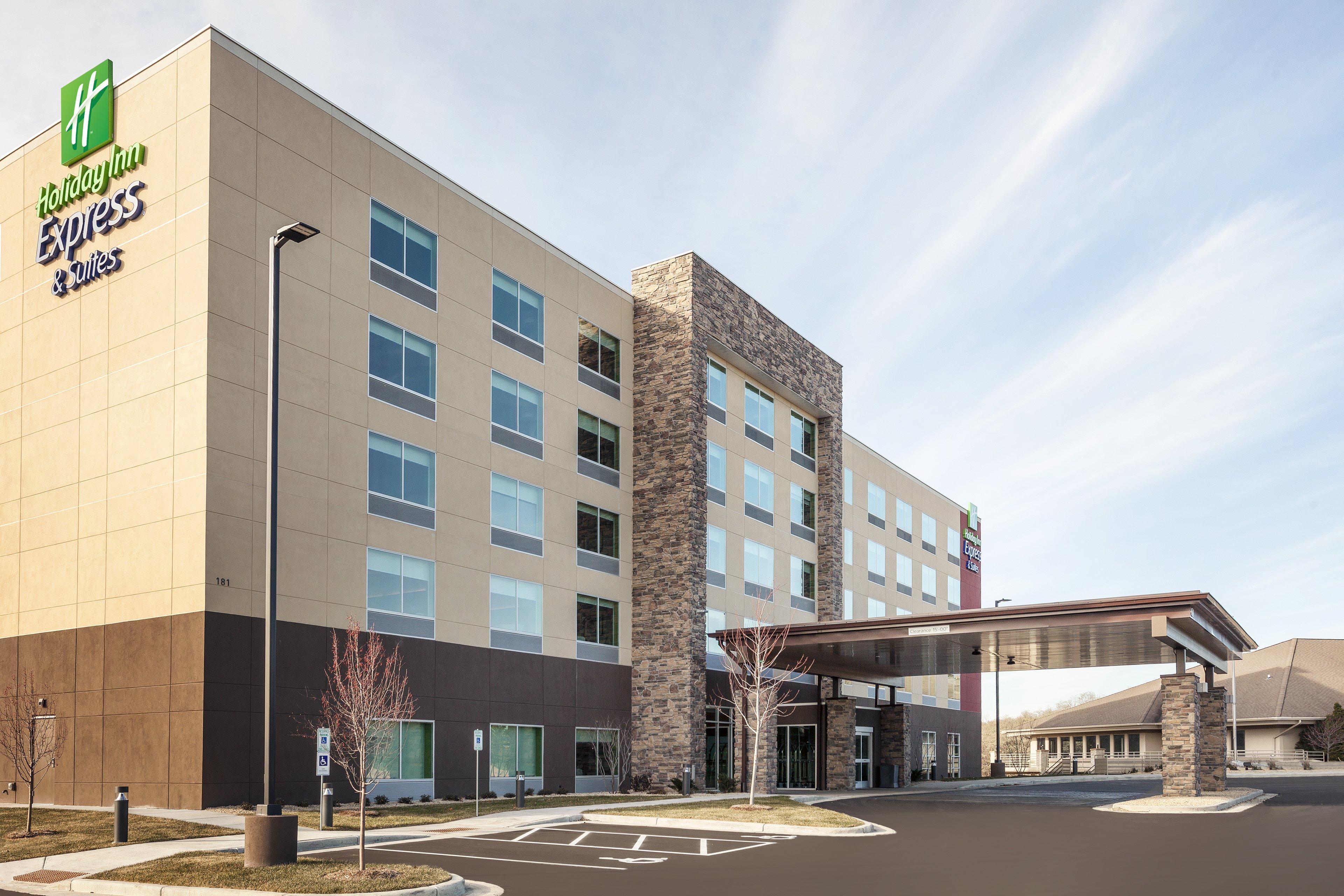 Holiday Inn Express & Suites - Hudson I-94 By Ihg Екстер'єр фото